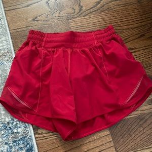 Lululemon Hotty Hots